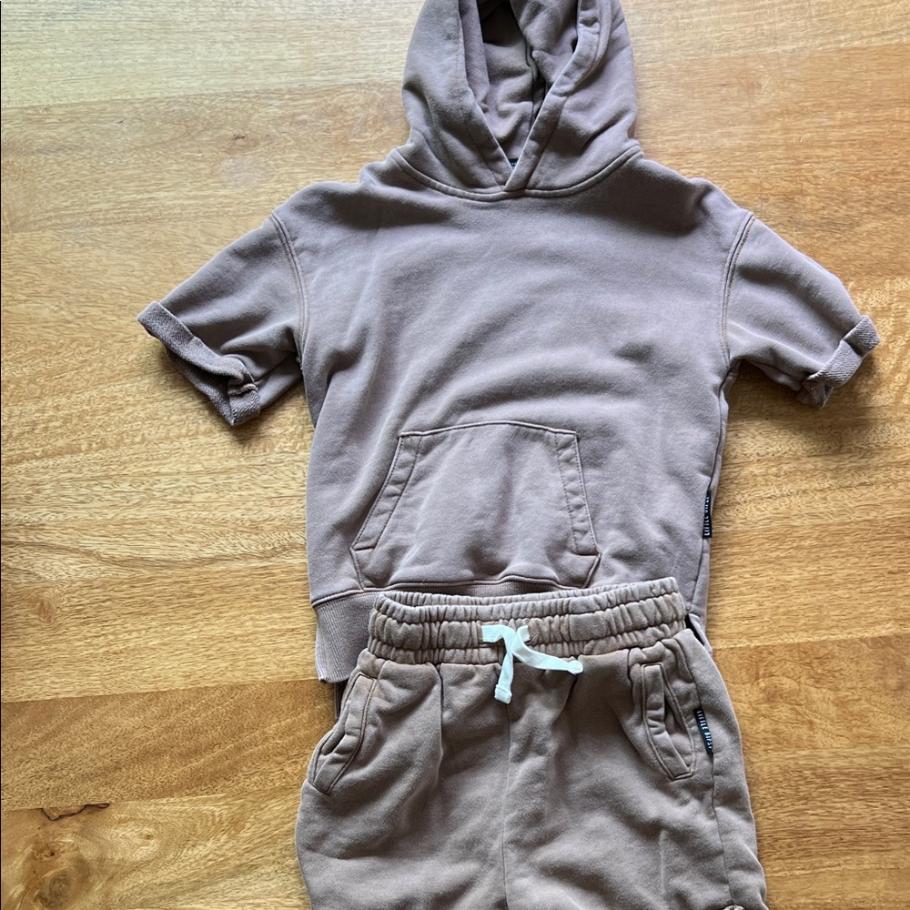 Little Bipsy Tan Kids Matching sweat set size 2-3 t
